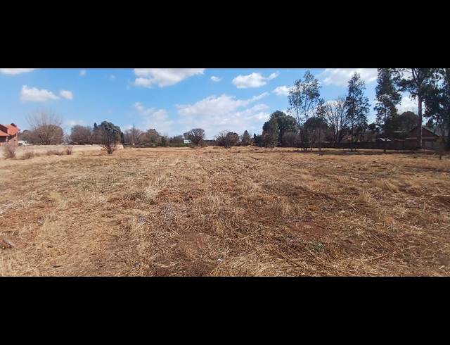 4,064M² VACANT LAND FOR SALE IN HENLEY ON KLIP